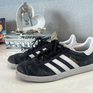 Adidas Gazelle Sneakers